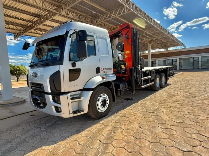 Caminhão Munck Ford Cargo 2429 Cabine Leito Teto Alto Palfinger 45007