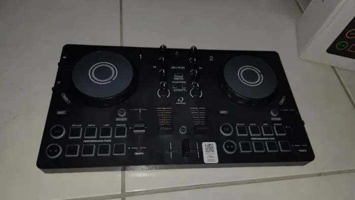 Pioneer DDJ-FLX2 - Usada em ótimo estado