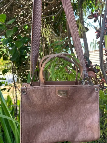 Bolsa Mônica Sanches 