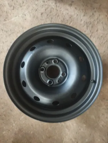 Roda Fiat aro15 conservado 