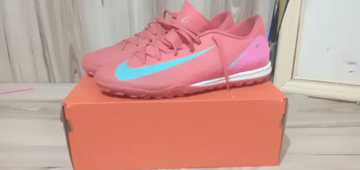 Chuteira nike society mercurial tam 39