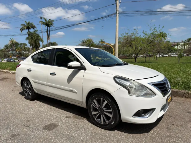 Nissan Versa SL 1.6 16V Flexstart 4P Aut. 2019