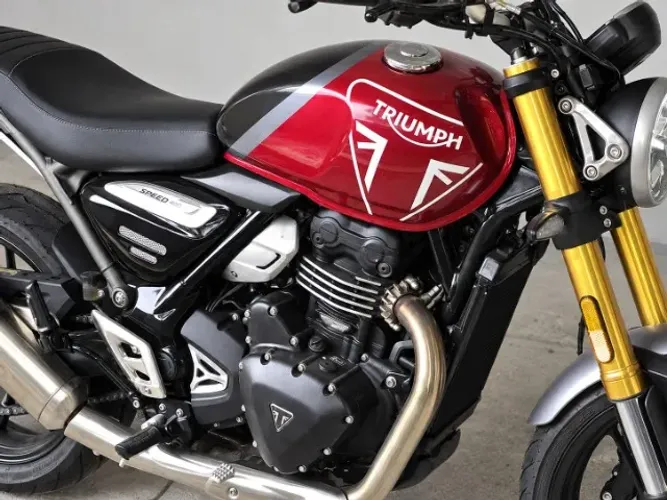 Triumph Speed 400 2024 | 8800 km | Revisada na Triumph
