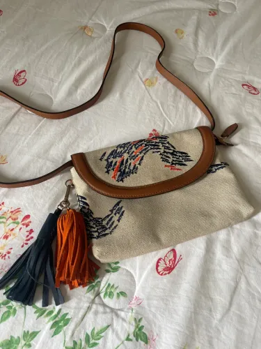 Bolsa Arezzo