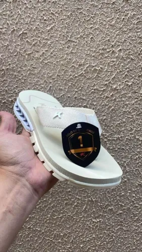 Chinelo Kenner Rakka Off-White |  Tecnologia Re.Amp, Amortecimento & Estilo Premium 