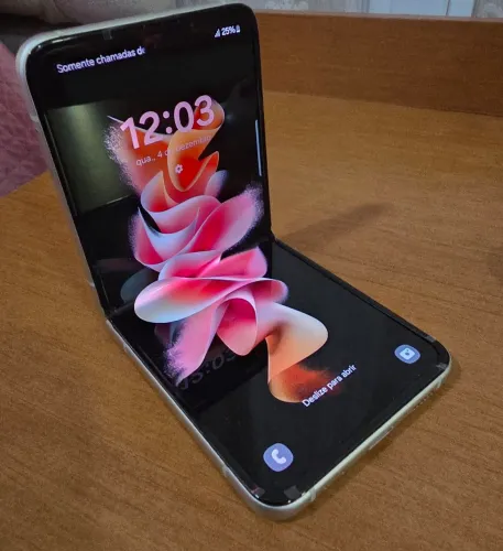 GALAXY Z FLIP 3 - 128GB - Tela Zera!