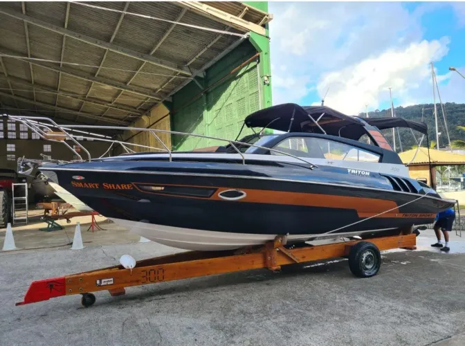 VENDA DE COTA - TRITON 300 SPORT CABINADA (GLORIA II) ?