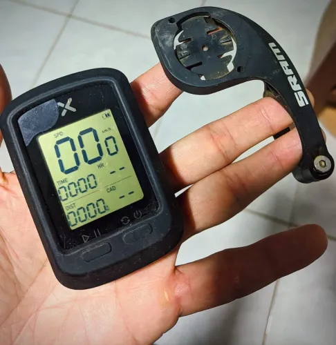GPS xoss g+ plus