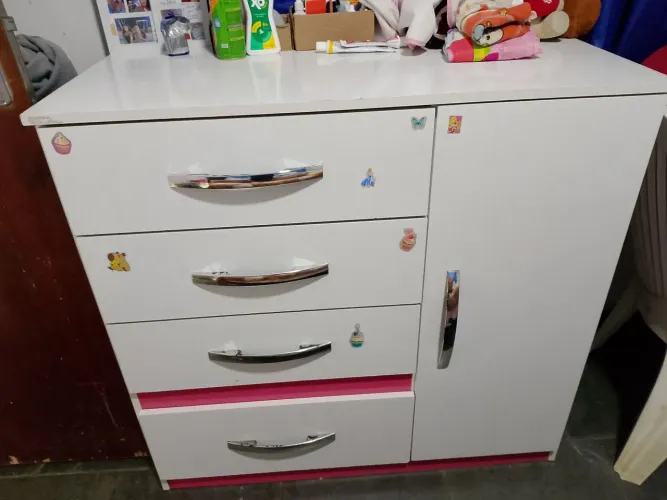 Cômoda infantil