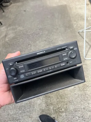 Rádio original Honda New Fit 