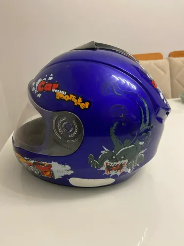 Capacete infantil 54 seminovo