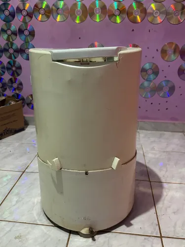 Centrifuga elétrica para retirada de peças