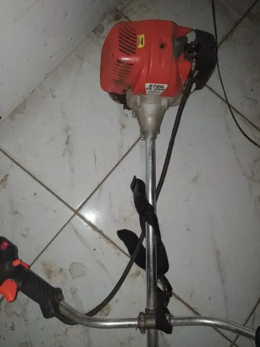Roçadeira barata