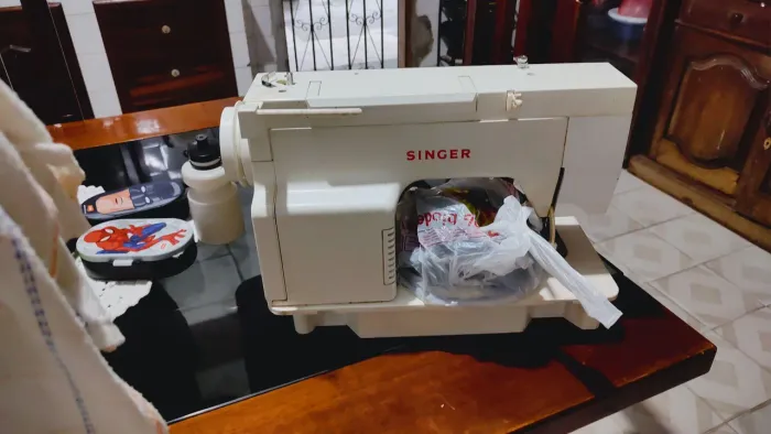 Máquina de costura Singer 