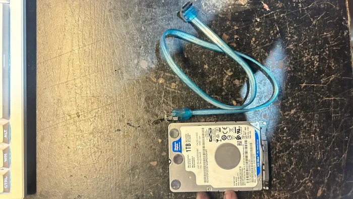 HD 1tb wd blue com cabi sata exelente saude