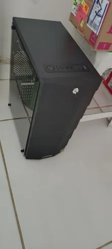 Gabinete Gamer Hayom com lateral em vidro temperado - Vazio