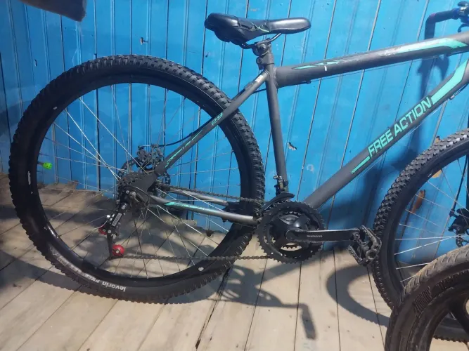 Bicicleta Mountain bike aro 29 Shimano