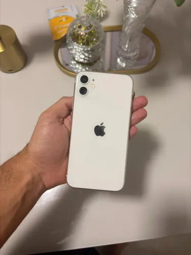IPHONE 11 64GB