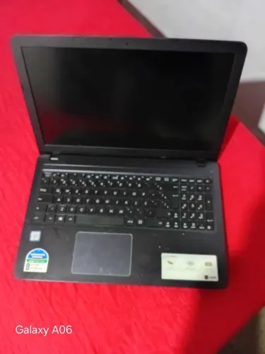 Vendo notebook Asus em perfeito estado valor 1600