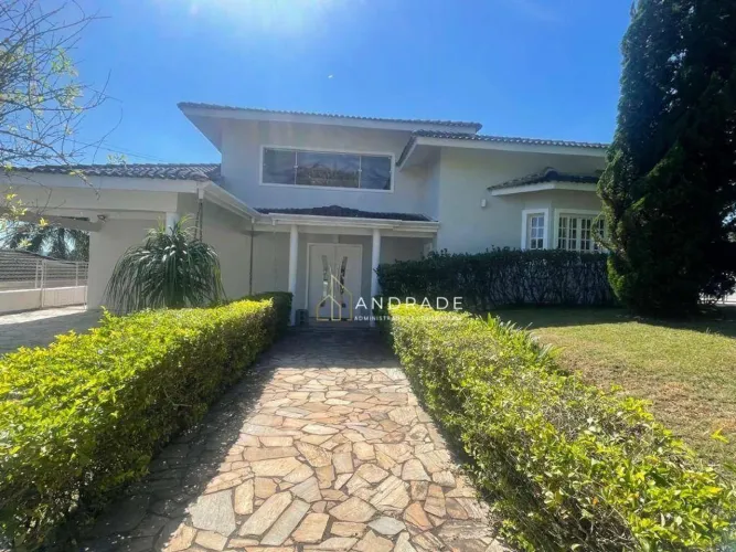 Casa com 3 Suítes para alugar, 320 m² por R$ 7.891/mês - Granja Viana - Parque das Artes -