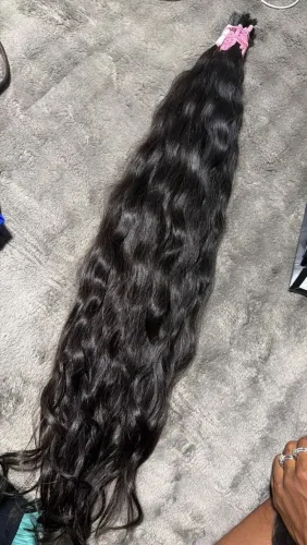 Mega hair brasileiro