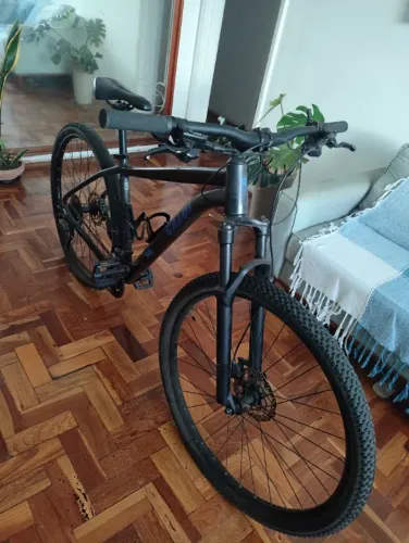 Caloi Explorer Aro 29 Freio a Disco Hidráulico Shimano Alivio