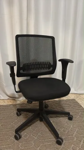 Cadeira Flexform Uni All Black - Impecável