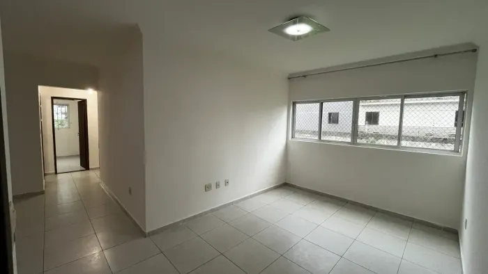 Apartamento para locação com três quartos mais dependência no Aeroclube João Pessoa PB