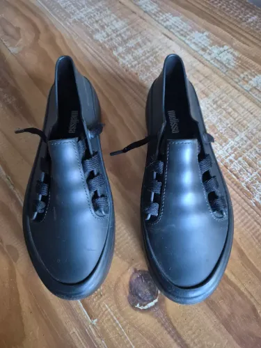 melissa ulitsa sneaker preta 33/34