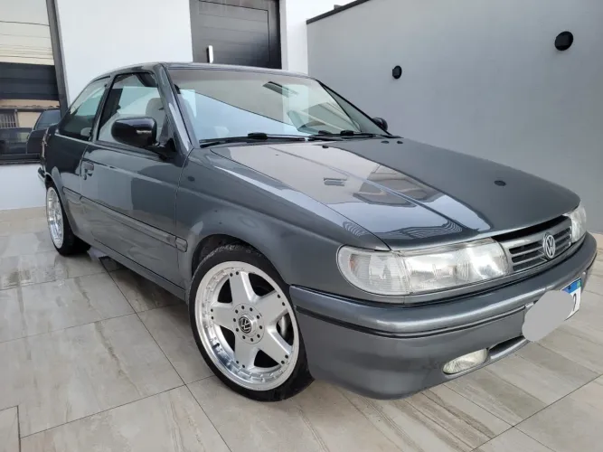 Volkswagen Logus GLI / GL 1.8 (álcool) 1994