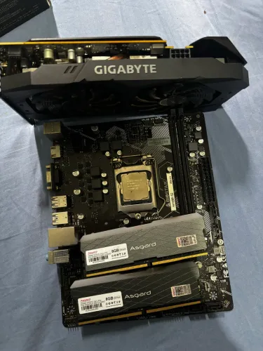 Kit Pc i5 10400f + 16 gb ram 3200hz + 2060