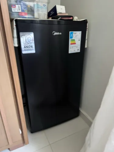 Frigobar Midea 124 litros