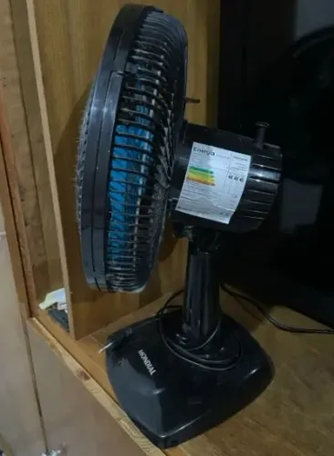 Ventilador Mondial - Semi novo