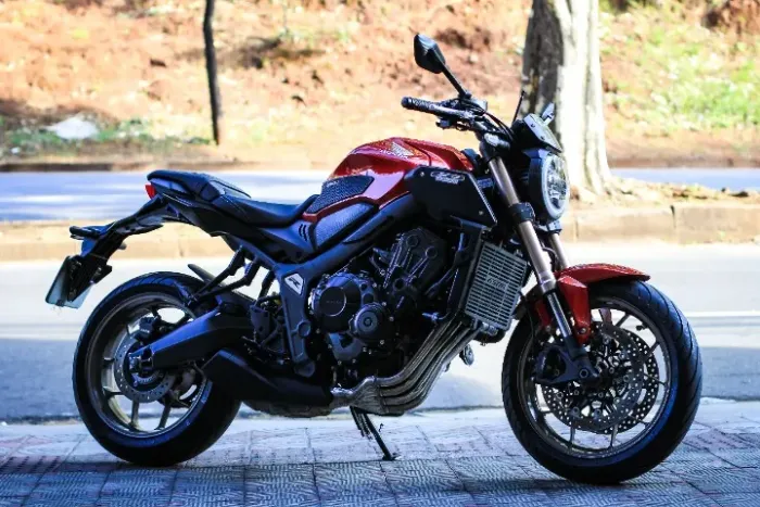 Honda CB650R - 2021