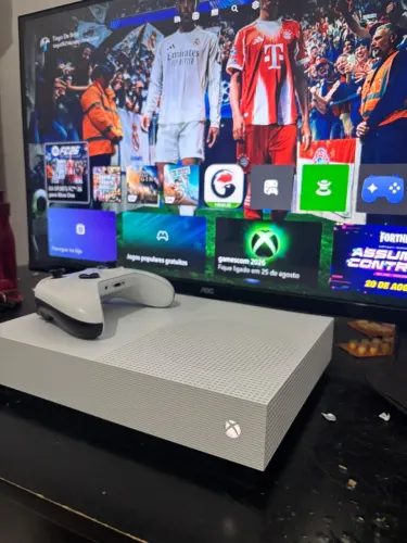 Xbox one S 1tb ALL digital