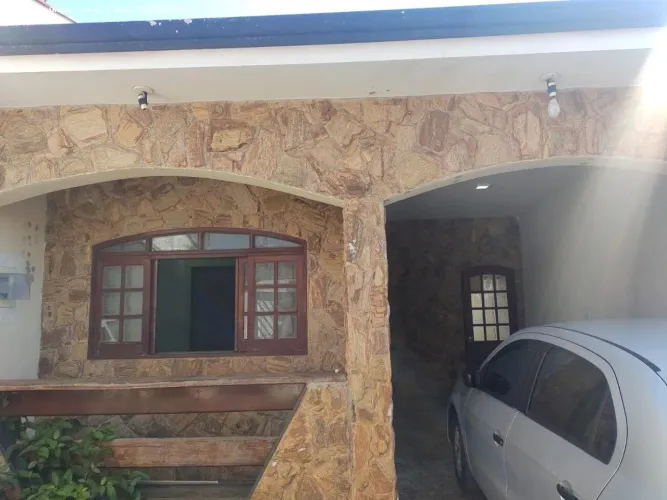 Casa para Venda em Tatuí, Jardim Planalto, 2 dormitórios, 1 banheiro, 1 vaga