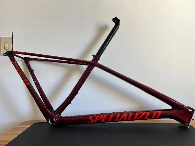 Quadro Specialized Epic Carbono M 2020