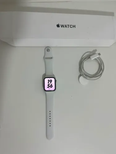 Apple Watch SE 2 (2ª Geração) 44 mm GPS | Bateria 98% | Caixa Original