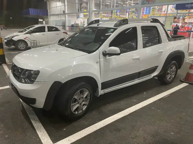 Renault Duster Oroch Dyna. 2.0 Hi-flex 16V Aut. 2018