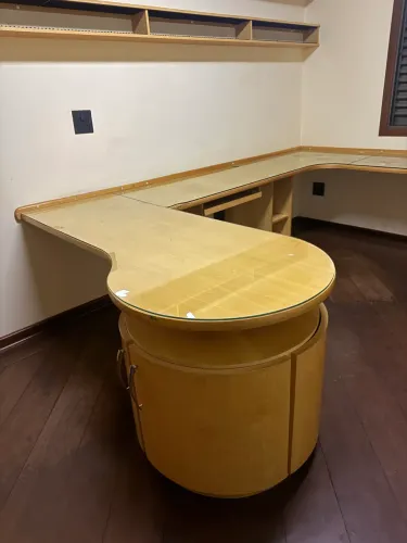 Mesa de escritório 