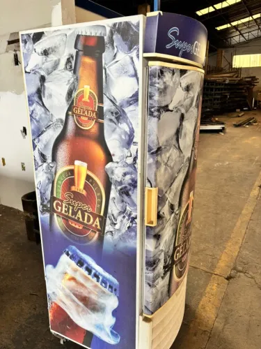 Cervejeira Metalfrio 273 LT. (Usada)
