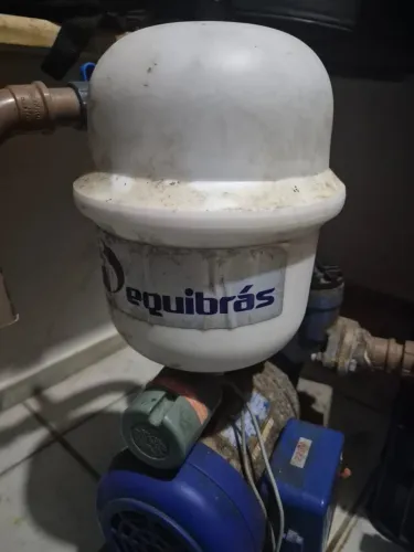 Pressurizador de água + reservatório de pressão Equíbras