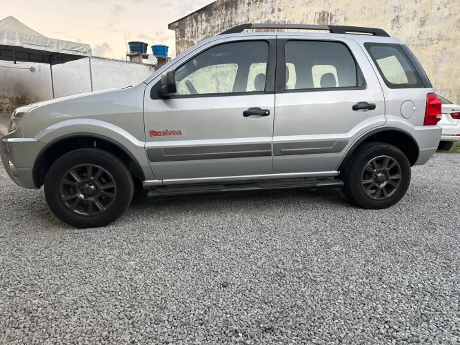 Ford Ecosport XLT Freestyle 1.6 Flex 8V 5P 2012