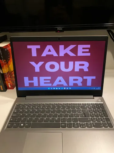 Notebook Lenovo IdeaPad 3 - 4GB RAM/256GB SSD