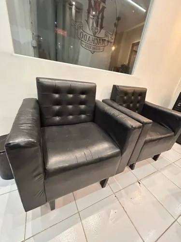Poltronas de couro
