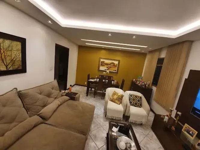 Casa com 3 quartos à venda, 300 m² por R$ 460.000 - Vista Alegre - São Gonçalo/RJ