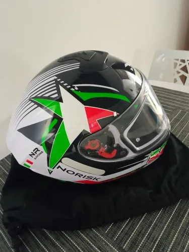 Capacete para moto norisk novo nunca usado