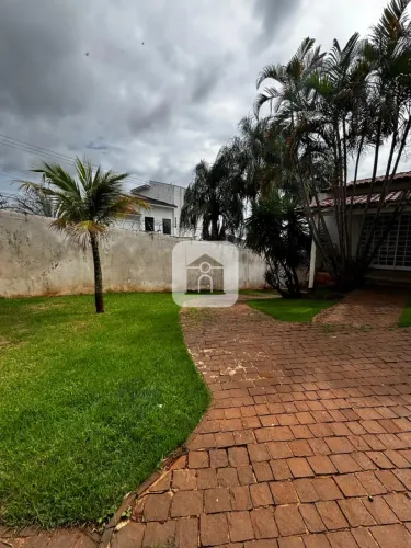 Casa para venda no bairro Cidade Jardim