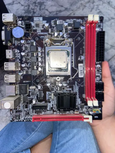 Placa-mãe (PCWare IPMH110P) + memória 8gb DDR3