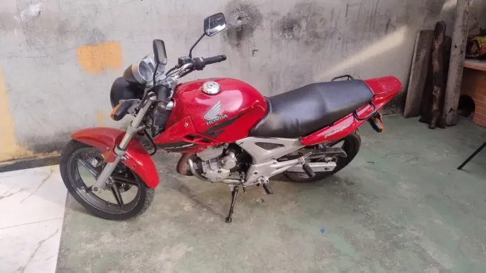 CB TWISTER